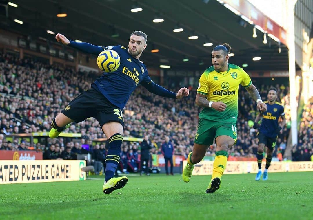 カラム・チャンバースさんのインスタグラム写真 - (カラム・チャンバースInstagram)「Disappointed not to get 3 points today but I feel we made some important steps in the right direction! The hard work continues this week #coyg」12月2日 1時55分 - calumchambers95