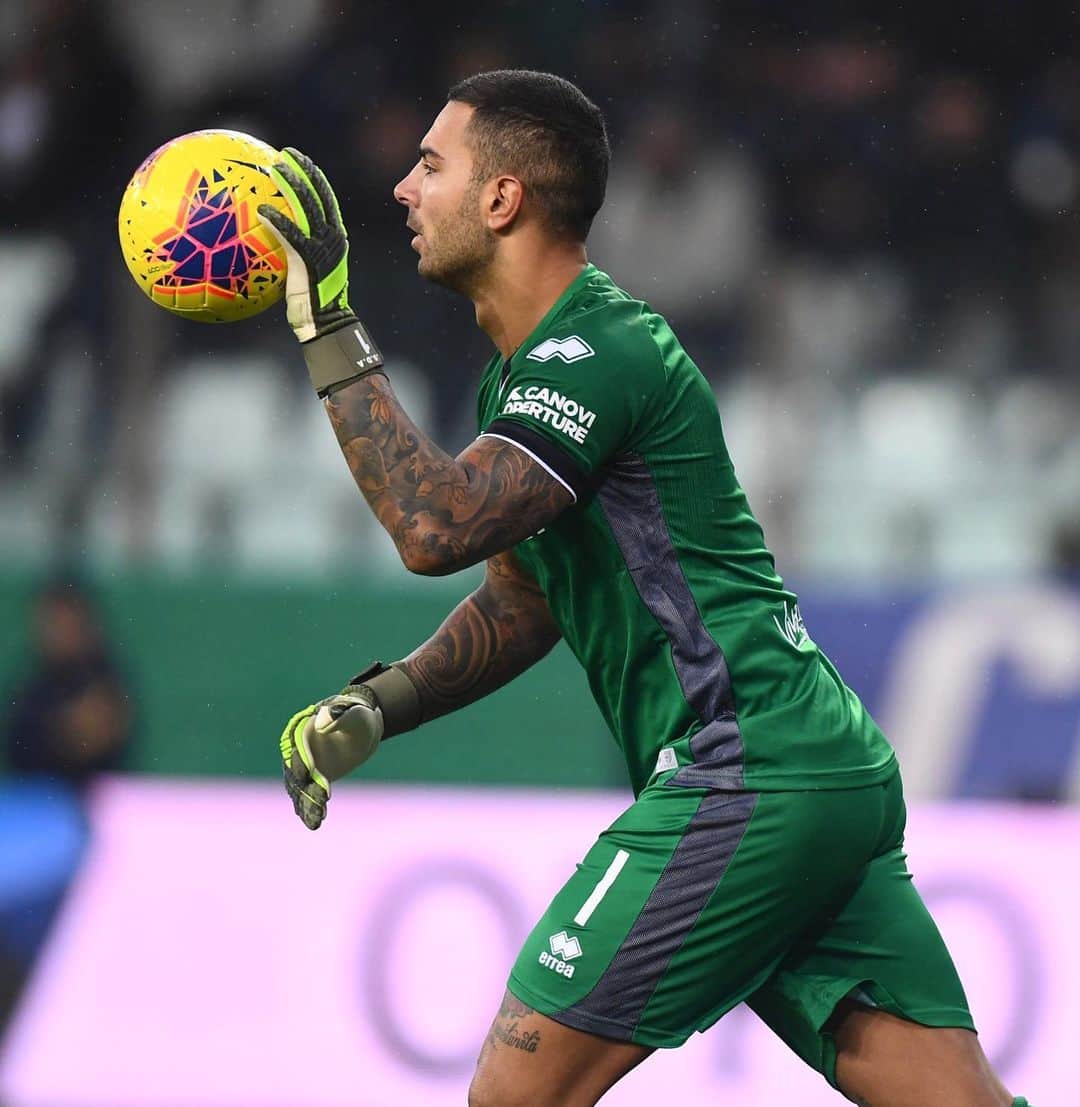 ルイージ・セーペのインスタグラム：「Questa sconfitta è difficile da mandar giù. Per un semplice motivo: non la meritavamo. #parma #seriea. @parmacalcio1913 @seriea」