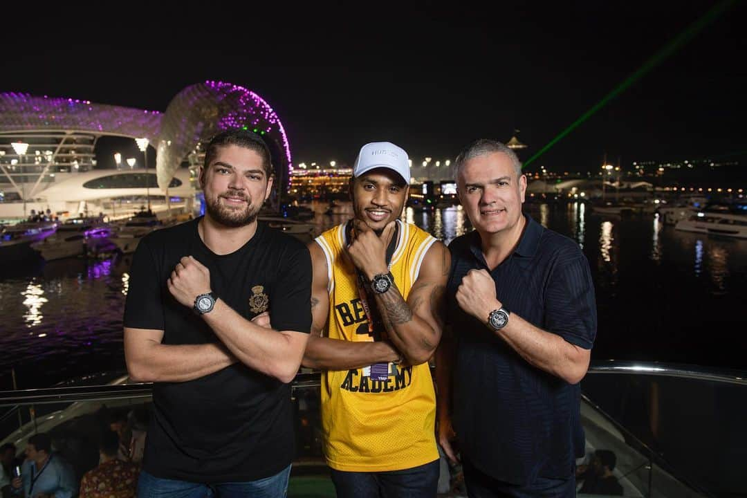 ウブロさんのインスタグラム写真 - (ウブロInstagram)「🇦🇪 Amazing weekend on the #Hublot Yacht celebrating the last Grand Prix of the season in #AbuDhabi. 🏁 With @ricardoguadalupe @hublotmea @dt_tedeschi @treysongz @rovazzi @mft07 @carloscarlitofuentejr @djteddyomusic.」12月2日 2時27分 - hublot