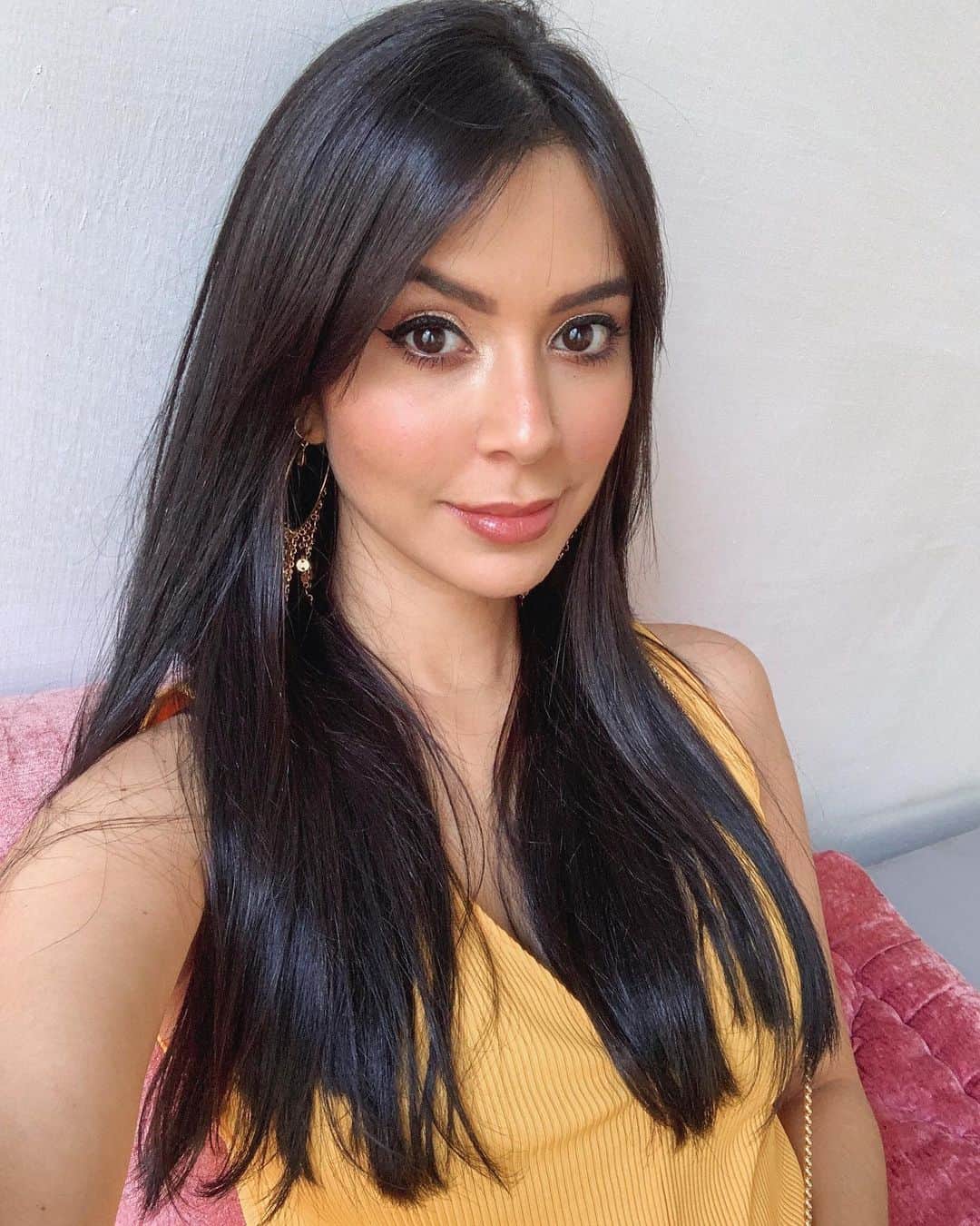 Gabriela Salesのインスタグラム：「Achei essa ibagem perdida por aqui 💛」