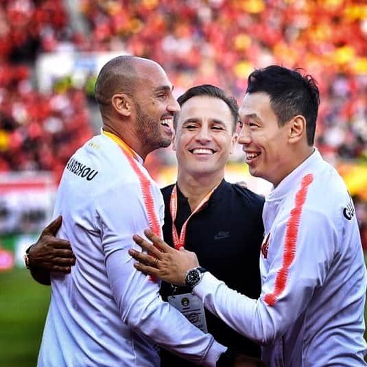 ファビオ・カンナヴァーロさんのインスタグラム写真 - (ファビオ・カンナヴァーロInstagram)「Photogallery 📷 Champion of 2019 CSL 🏆 Guangzhou Evergrande vs Shanghai Shenhua 3-0 #guangzhou #evergrande #shanghai #shenhua #china #CSL #2019 #CSL2019 #superleague  #nevergiveup (staff)」12月2日 4時27分 - fabiocannavaroofficial