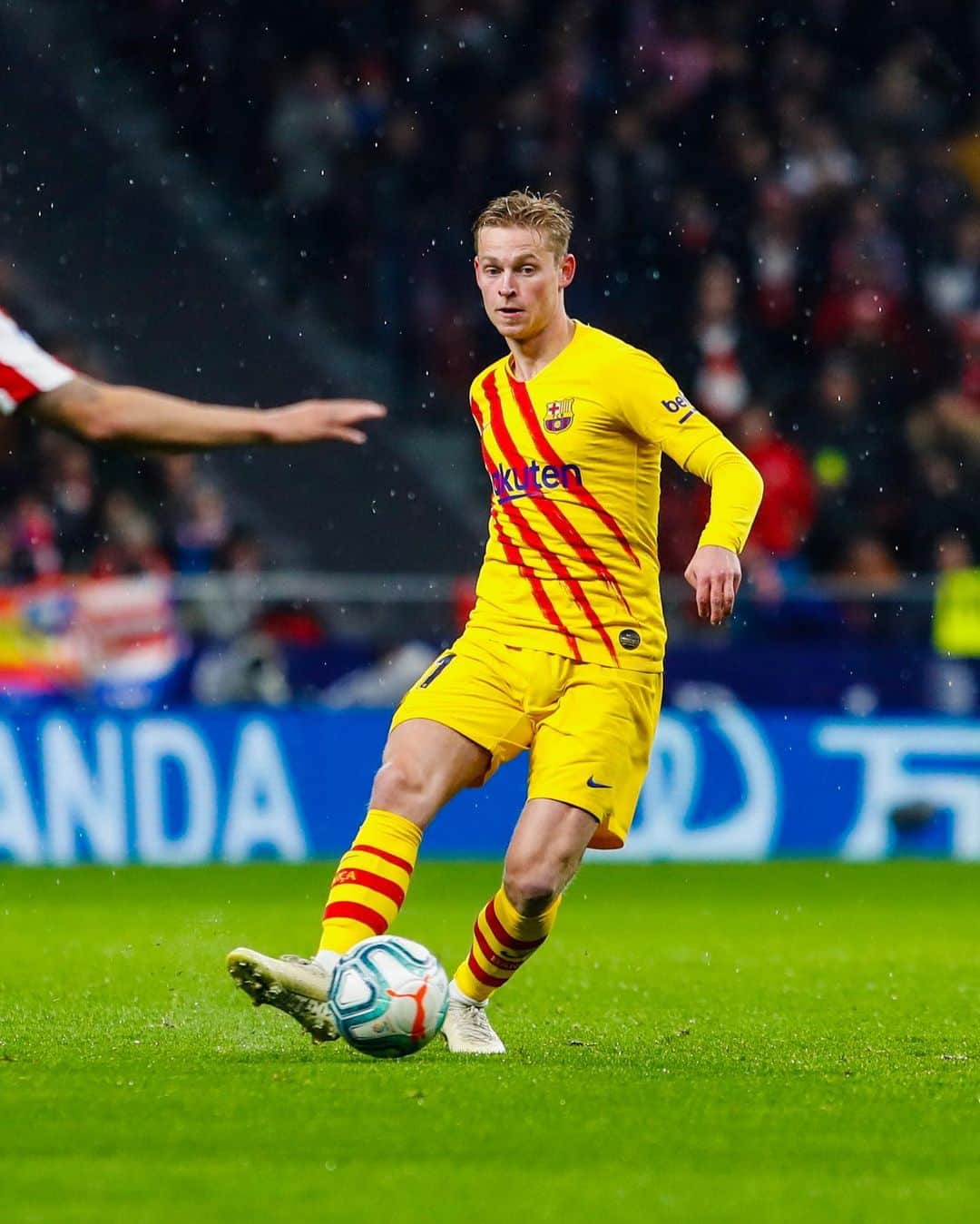 FCバルセロナさんのインスタグラム写真 - (FCバルセロナInstagram)「Senyera kit 😍 💛❤️💛❤️💛❤️💛❤️💛」12月2日 5時26分 - fcbarcelona