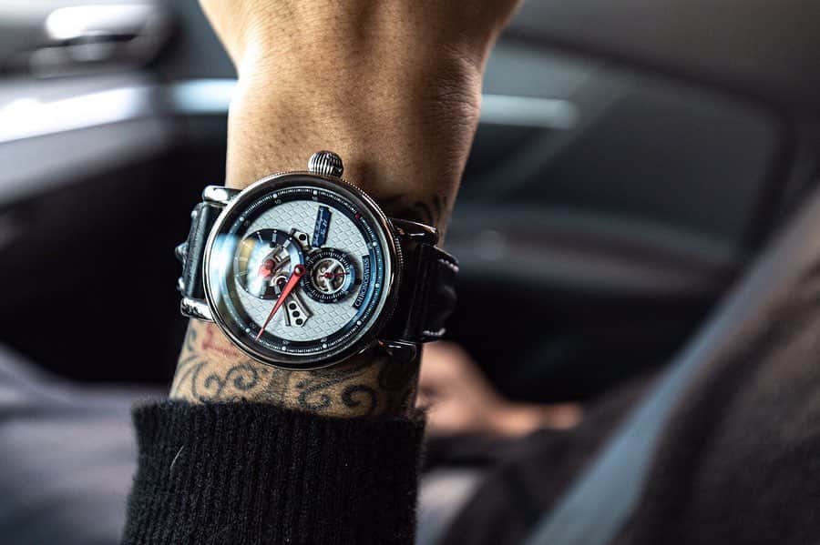 小林祐希のインスタグラム：「@chronoswiss_official  @chronoswiss_jp  #小林祐希モデル #11本限定」