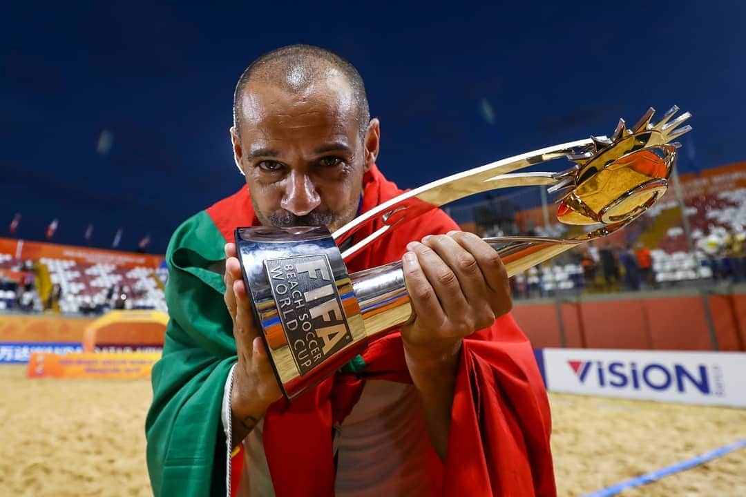 FIFAワールドカップさんのインスタグラム写真 - (FIFAワールドカップInstagram)「🐐 #BeachSoccerWC」12月2日 10時34分 - fifaworldcup