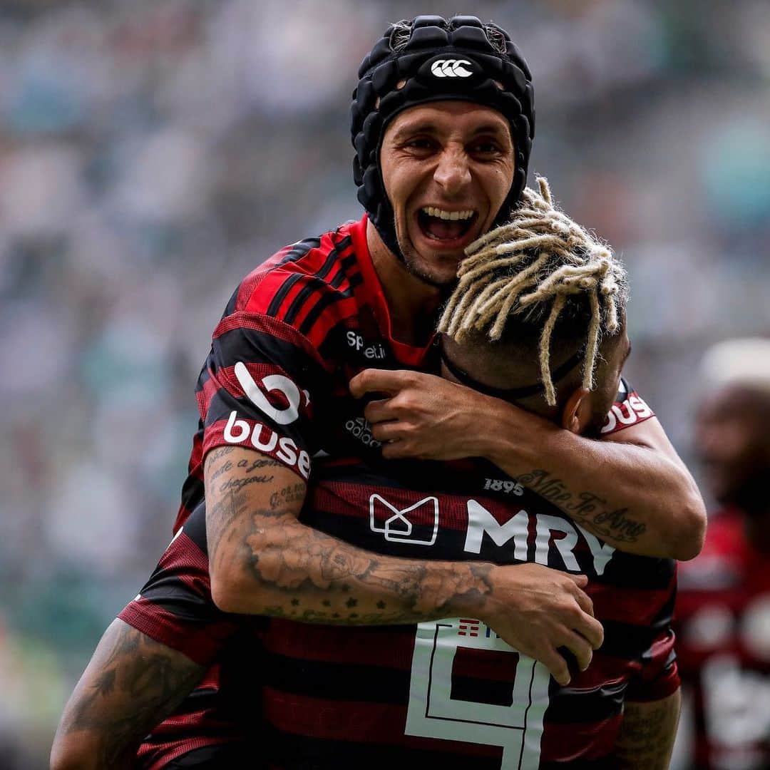 マルシオ・ラファエウ・フェレイラ・デ・ソウザさんのインスタグラム写真 - (マルシオ・ラファエウ・フェレイラ・デ・ソウザInstagram)「Palmeiras 1 x 3 Flamengo !!! Parabéns Rapaziada. ⚽️🔴⚫️👊🏻」12月2日 11時07分 - r_13official