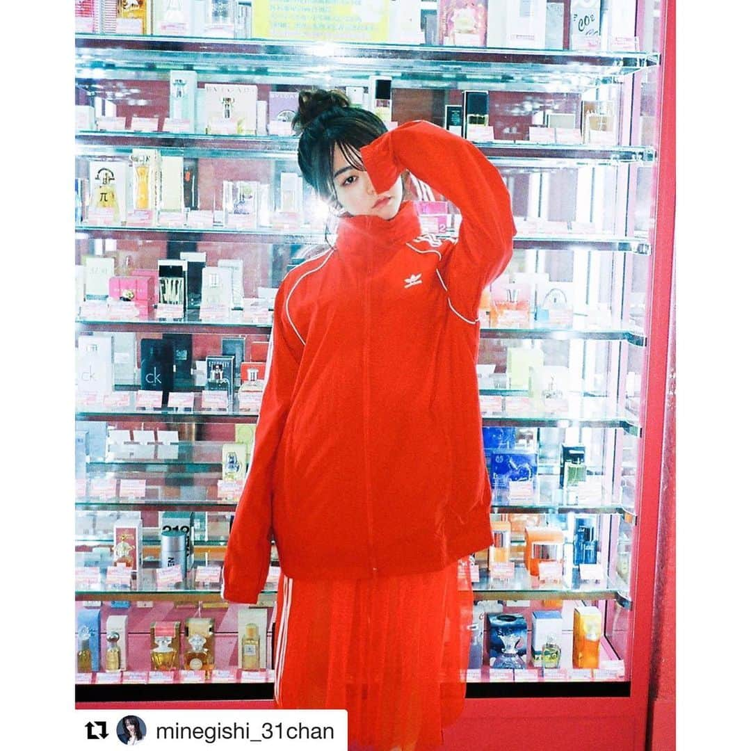 橘昌吾さんのインスタグラム写真 - (橘昌吾Instagram)「写真展 『COMPLEX』より  #Repost @minegishi_31chan ・・・ これは写真展にもあったけど、とてもすきなのでここに残す。 昔使ってたカルバンクラインの香水を発見してエモみ。」12月2日 11時15分 - shogo_tachibana