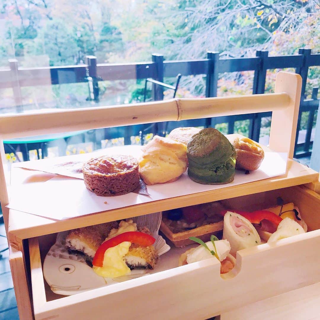 なかやまちえこのインスタグラム：「#東郷記念館 #togoラウンジ」