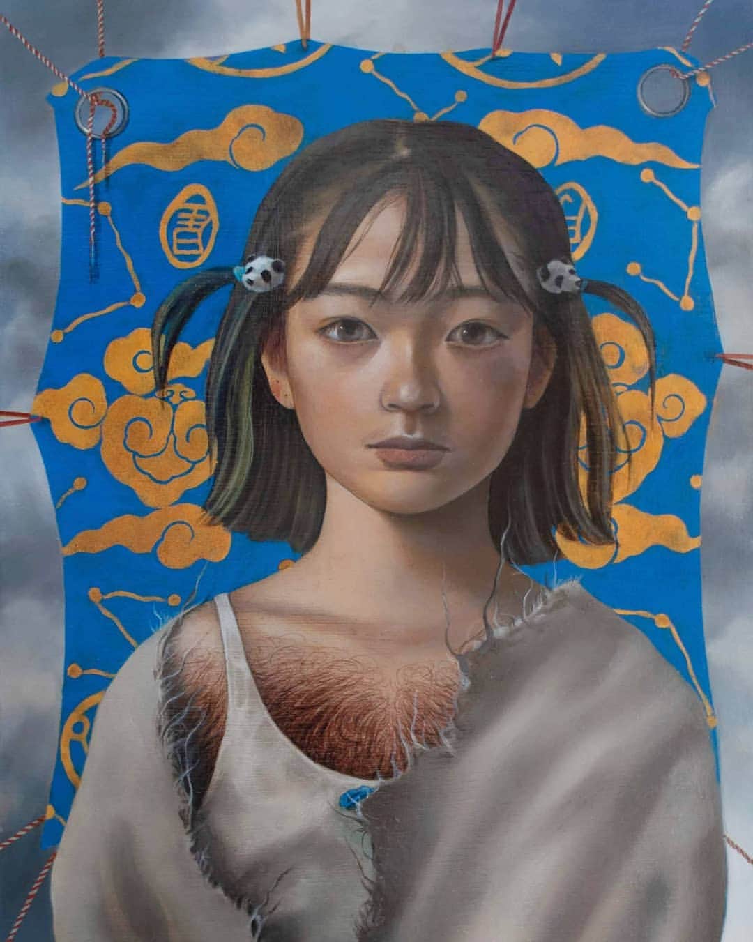 新宅和音のインスタグラム：「にこ毛 Downy Hair 2019/F6/41.0×31.8cm  For my previous solo exhibition 'The Period of Storm and Stress' at Jiro Miura Gallery @jiro.miura  #art #artwork #painting #figurativepainting#oilpainting #japaneseart #japaneseartist#japan #portrait #contemporaryart#newcontemporaryart #girl #picoftheday#lowbrowart #popsurrealism #darksurrealism #beautifulbizarre #アート #油彩 #油絵 #女の子 #疾風怒濤の時代 #theperiodofstormandstress」