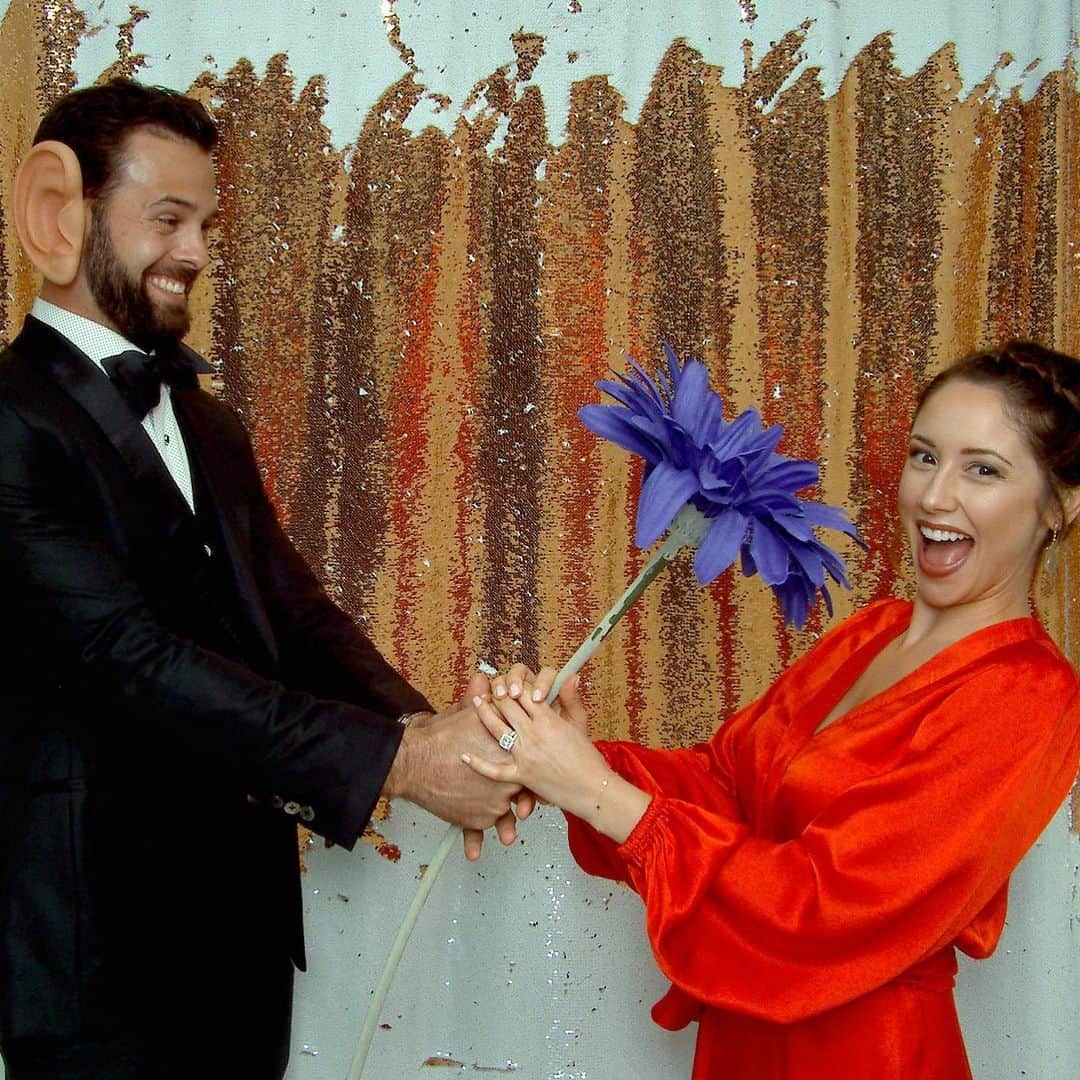 ニック・マルティネスのインスタグラム：「What a great weekend! Congrats @alec_asher51 & @lheyser」