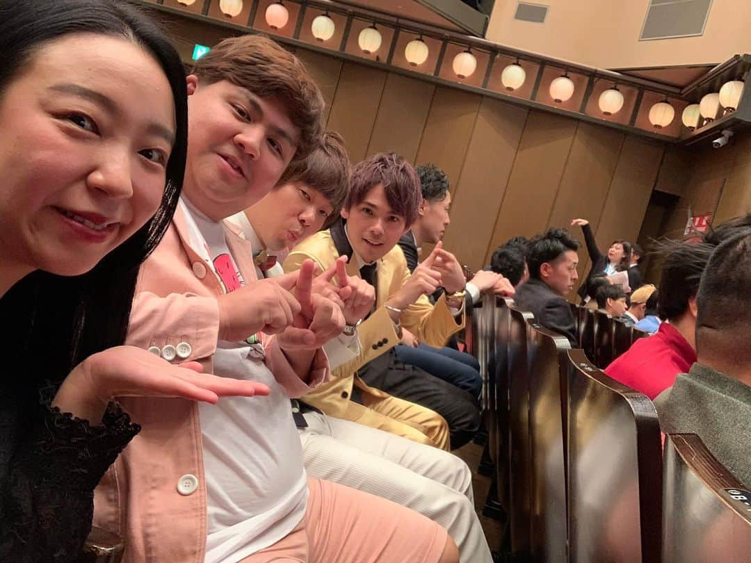 池田真一のインスタグラム：「よしもと漫才劇場5周年ありがとうございます！ これからも漫才劇場とチョメをよろしくお願いします！」