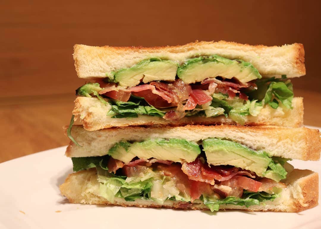 THE COUNTER JAPAN公式のグルメインスタ