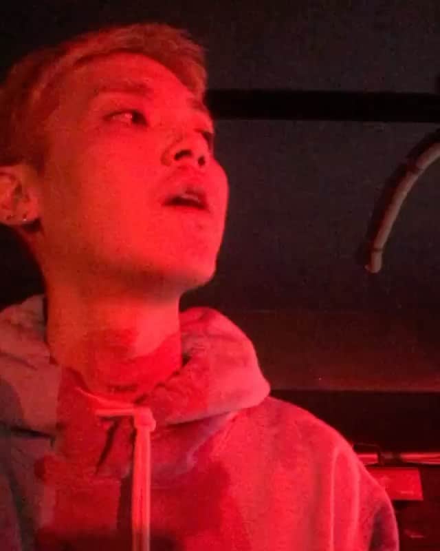 ジュヨンのインスタグラム：「N/A 🙋🏼‍♂️」