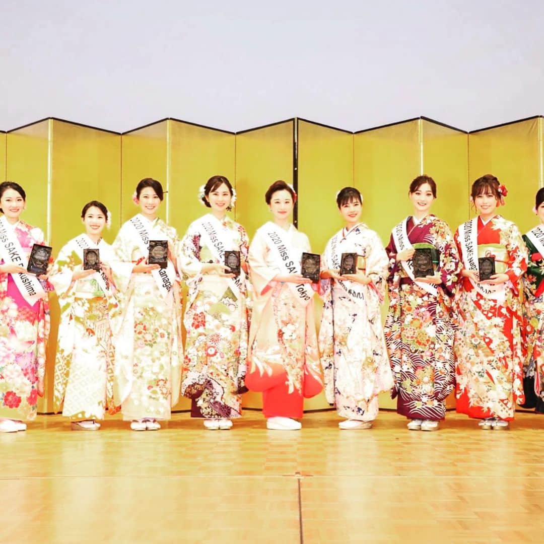 茉玲さや那さんのインスタグラム写真 - (茉玲さや那Instagram)「ご報告。 本日開催されました、2020 Miss SAKE大会最終選考において、東京大会グランプリを頂戴致しました。 東京代表として、2020年3月に京都で行われる日本大会に向けて、精進を重ねて参ります。 たくさんの応援コメントを本当にありがとうございました😌💕 #2020MissSAKE #東京代表 #いらしていた元宝塚歌劇団の #尾上五月先生」12月3日 0時39分 - sayana_egg_98