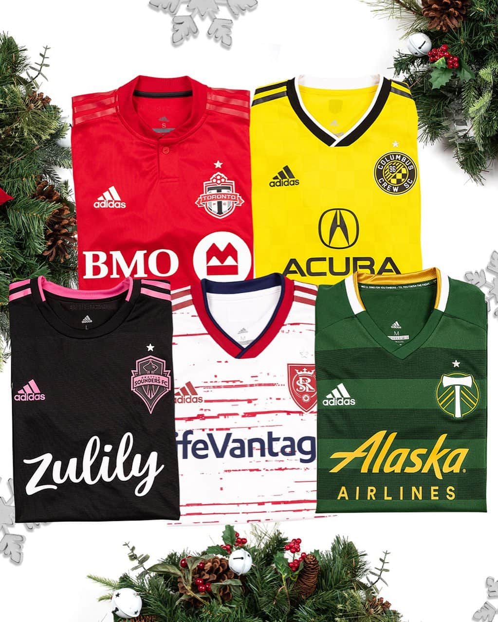 Major League Soccerさんのインスタグラム写真 - (Major League SoccerInstagram)「❄️ ICY ❄️ Save UP TO 50% OFF today only on jerseys and more at the MLS Store! (link in bio)」12月3日 0時49分 - mls