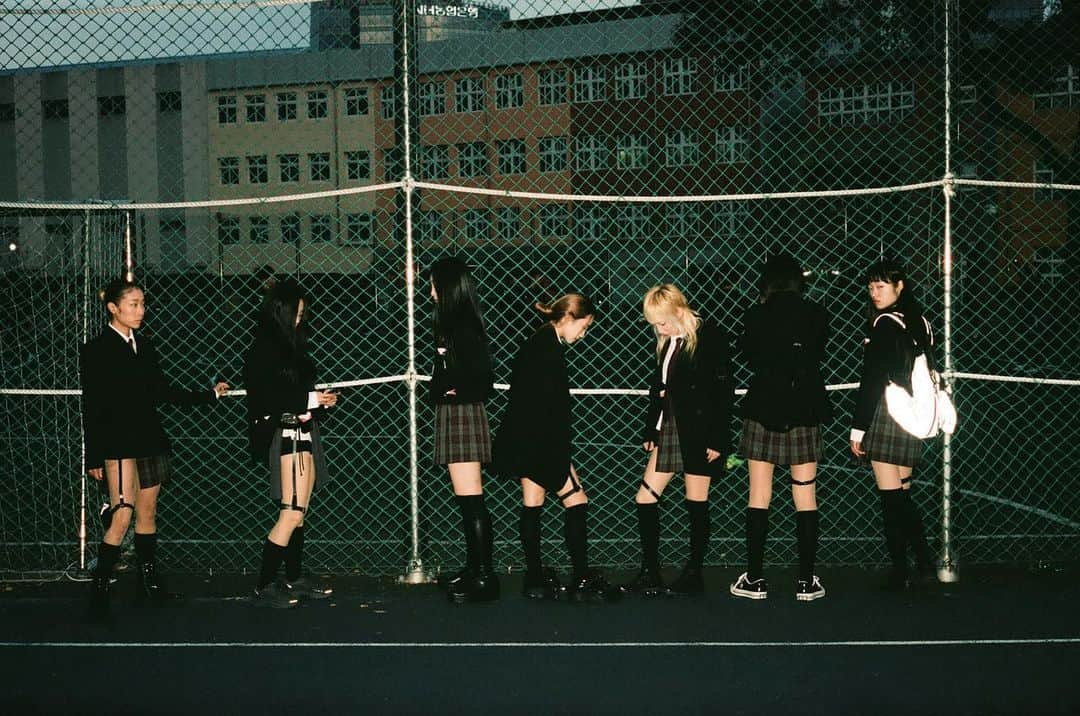 HYEIN SEOさんのインスタグラム写真 - (HYEIN SEOInstagram)「Girls」12月2日 18時10分 - hyeinantwerp