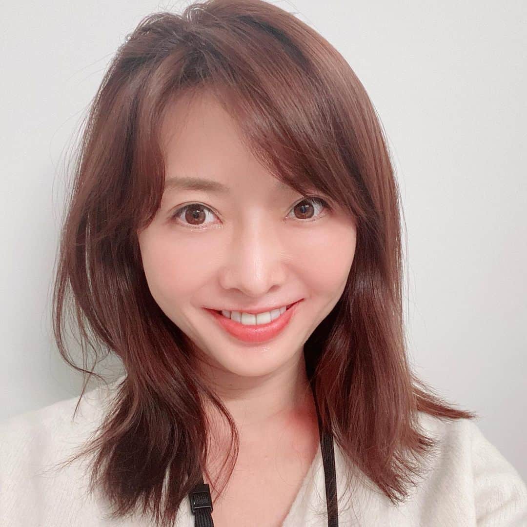 のインスタグラム：「今日と明日は朝から撮影でーす😆  寒いけど頑張ろ🥶😊💕 #撮影」