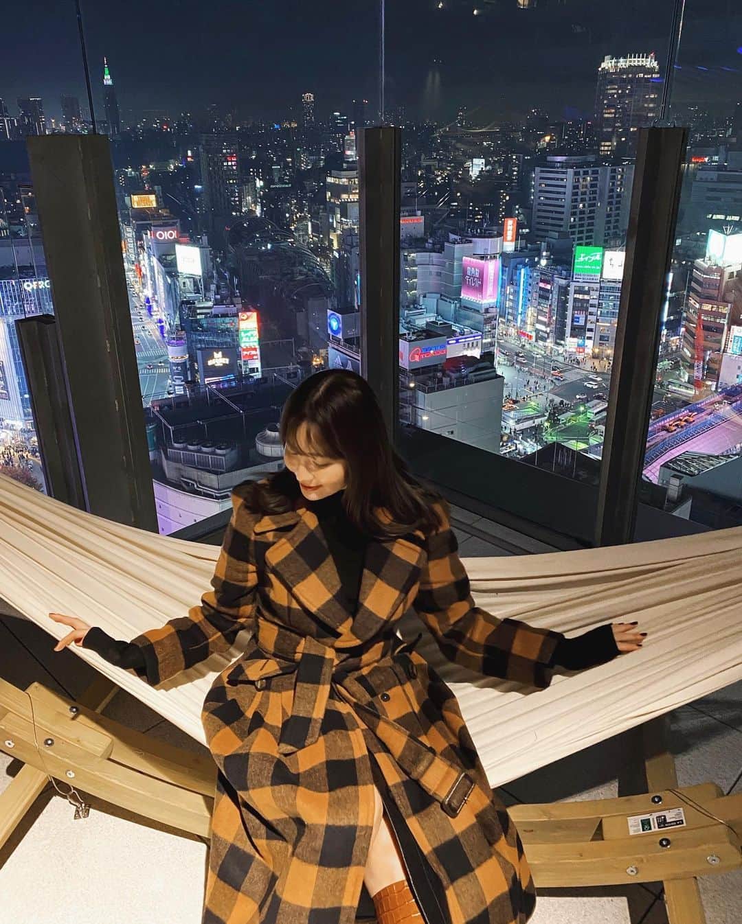 小嶋陽菜さんのインスタグラム写真 - (小嶋陽菜Instagram)「渋谷がどんどん変わっていく🌠 #shibuya」12月2日 20時36分 - nyanchan22