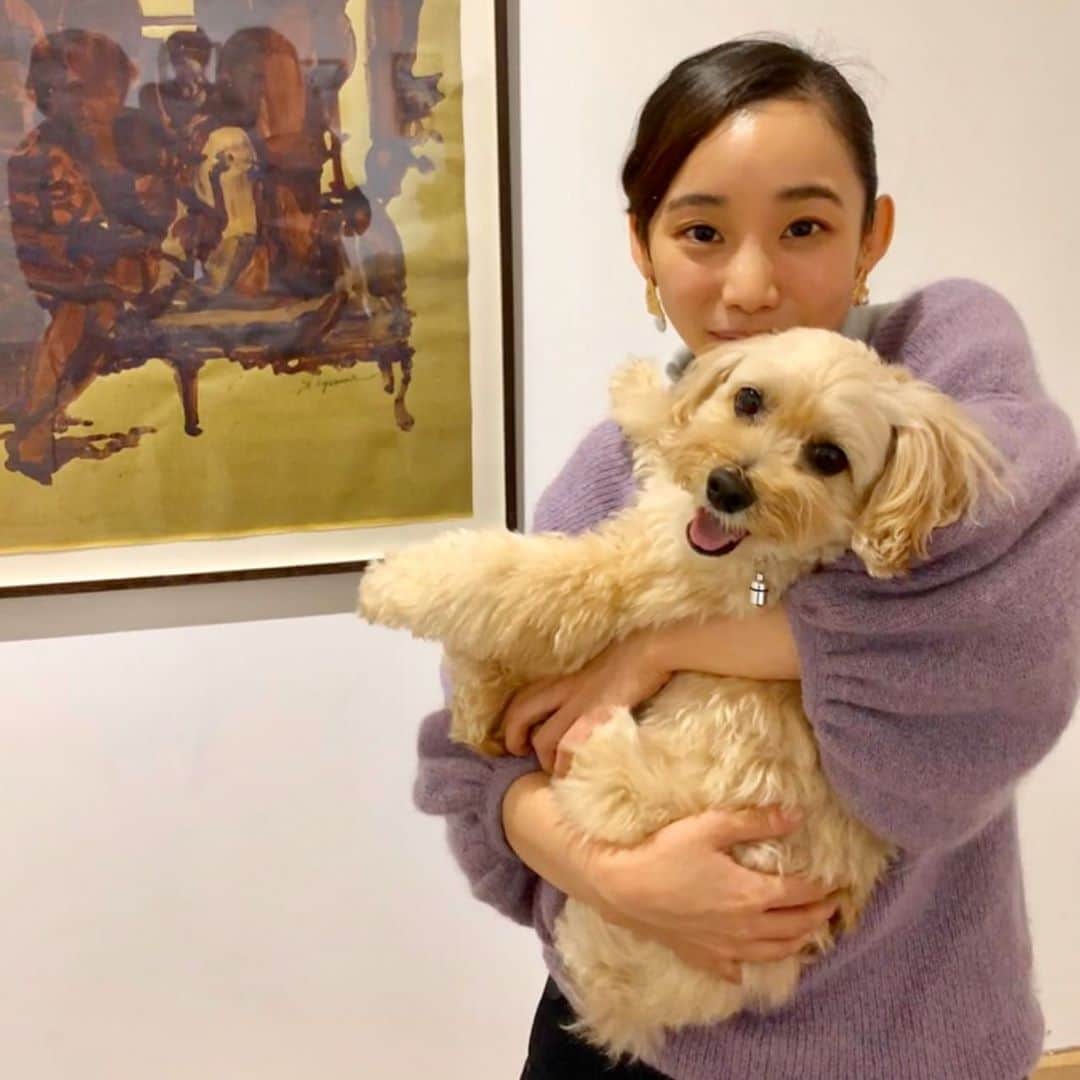 Baekのインスタグラム：「本日は雨の中たくさんの方々ありがとうございました🌹 明日もおまちしております。 #可愛いお客さんが来てくれました😊#温かかった！」