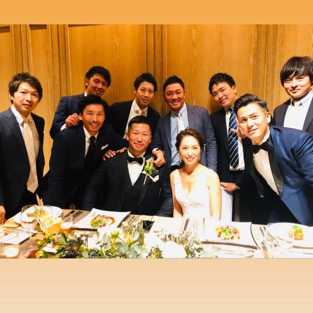 上田剛史さんのインスタグラム写真 - (上田剛史Instagram)「まっちゃん！おめでとう㊗️ 最高の奥さんと幸せになってくれい‼️ #従姉妹#同じ顔」12月2日 21時51分 - tsuyoshi50