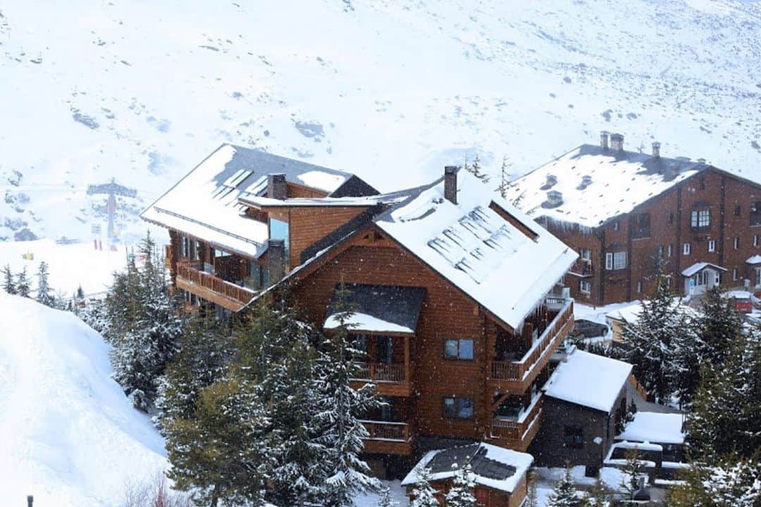 トームさんのインスタグラム写真 - (トームInstagram)「El Lodge Ski & Spa #Monachil #SierraNevada #Andalucia #Spain」12月2日 22時18分 - tomenyc