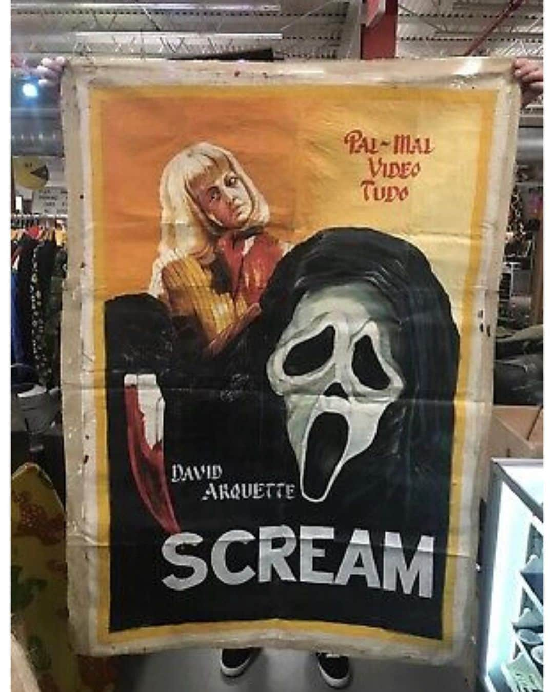 デヴィッド・アークエットさんのインスタグラム写真 - (デヴィッド・アークエットInstagram)「The Scream 5 Poster is LIT!」12月2日 22時23分 - davidarquette