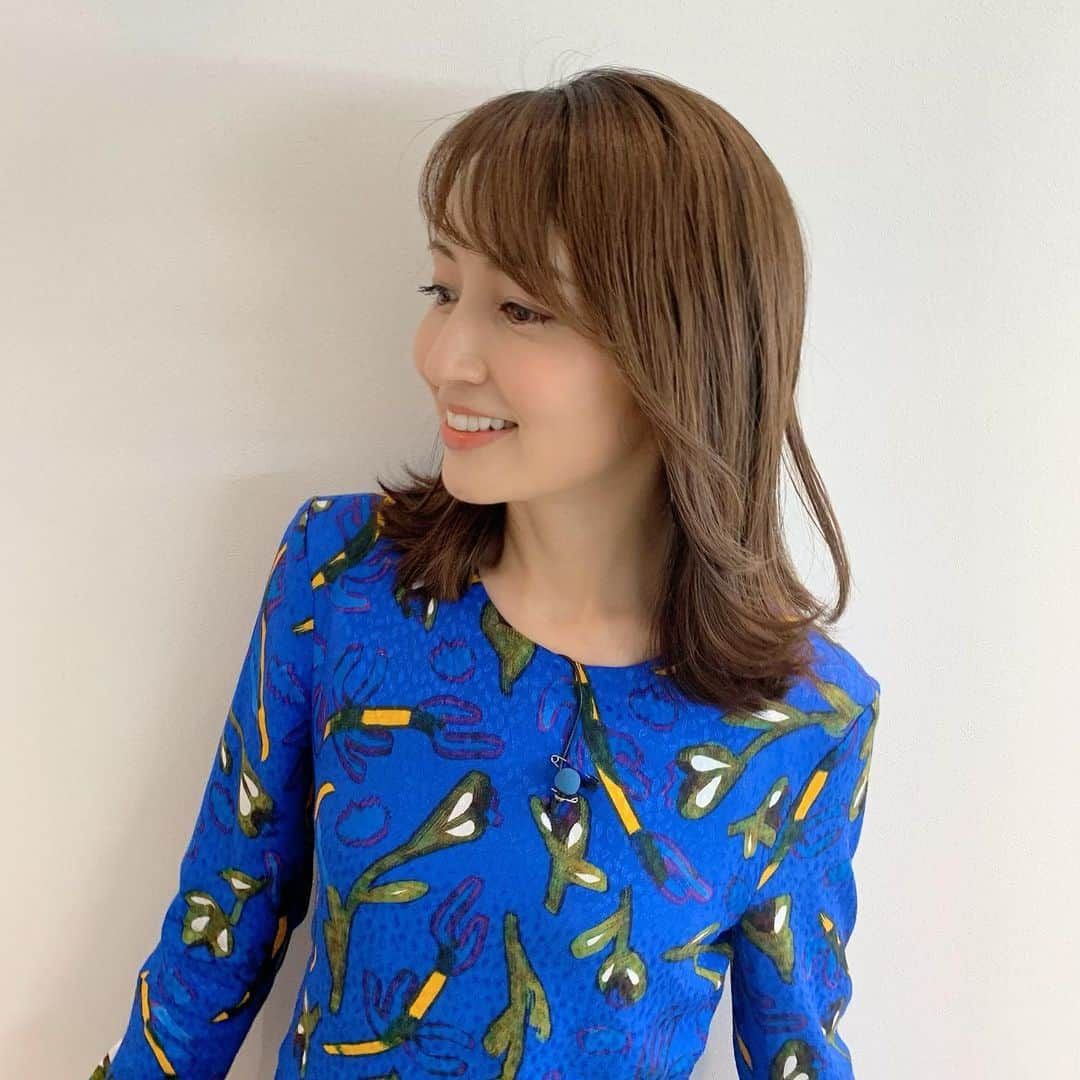 矢田亜希子さんのインスタグラム写真 - (矢田亜希子Instagram)「今日のヘアスタイル。 #収録#バラエティ番組#ヘアスタイル#ダウンスタイル#ニュアンスヘア#プロの技#ヘアメイク#横山雷志郎 さん」12月2日 23時02分 - akiko_yada