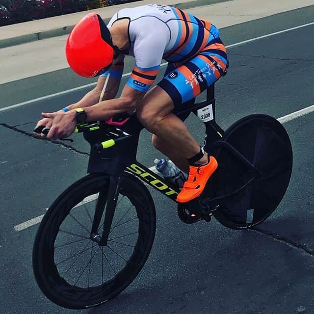 Zipp Speed Weaponryさんのインスタグラム写真 - (Zipp Speed WeaponryInstagram)「Gutsy performance by #zippspeed ambassador @ebyrnes22 at the recent #IMAZ. The former MLB player finished his 12th Ironman. Check out his @ltpfoundation to see how he’s encouraging kids to be active. Watch for more from Eric on Zipp this year. #zippspeed #makingyoufaster」12月2日 23時13分 - zippspeed