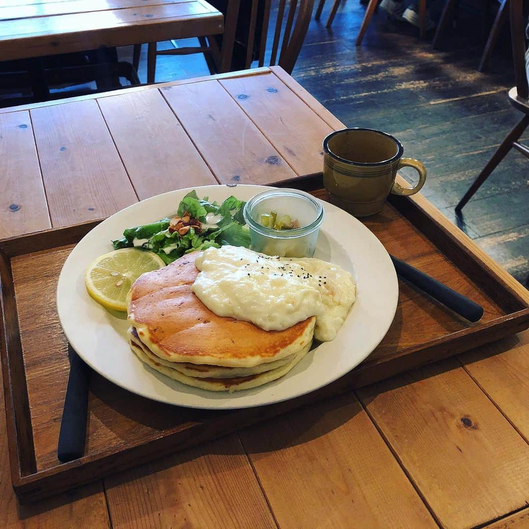 大上陽奈子さんのインスタグラム写真 - (大上陽奈子Instagram)「甘くないパンケーキって無限に食べれそう最高⤴︎ #甘いのももちろん最高 #幸せ #happiness  #パンケーキ食べたい芸人」12月3日 0時14分 - passcode_hina