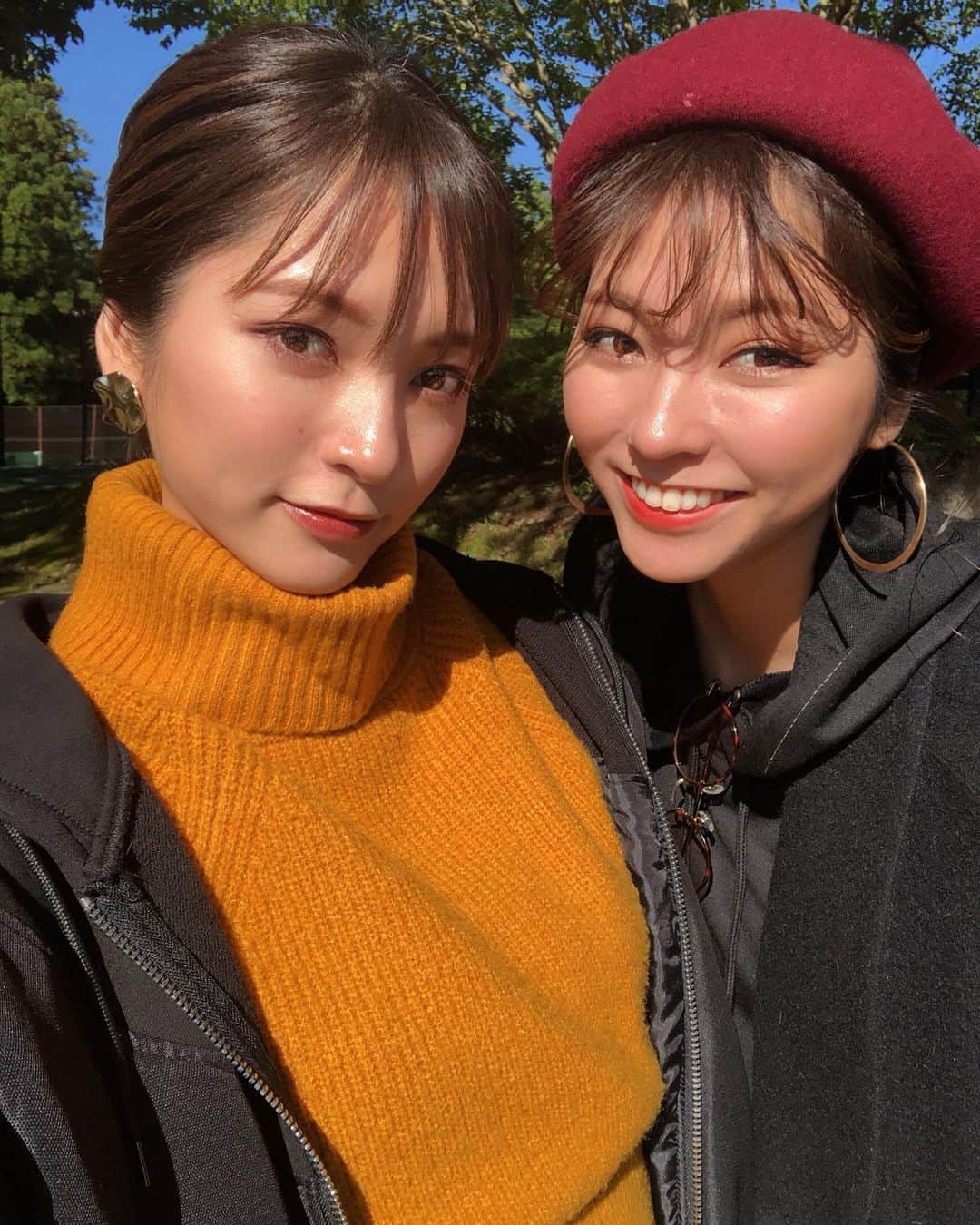 のインスタグラム：「・ いつもありがとう❤️ おやすみなさい🥰💞 ・ ・ #ファンレターお返事企画　#沢山のお手紙ありがとうございました🙏　#12月中にお返事書きます💌　#樋浦姉妹　#ひうら姉妹」