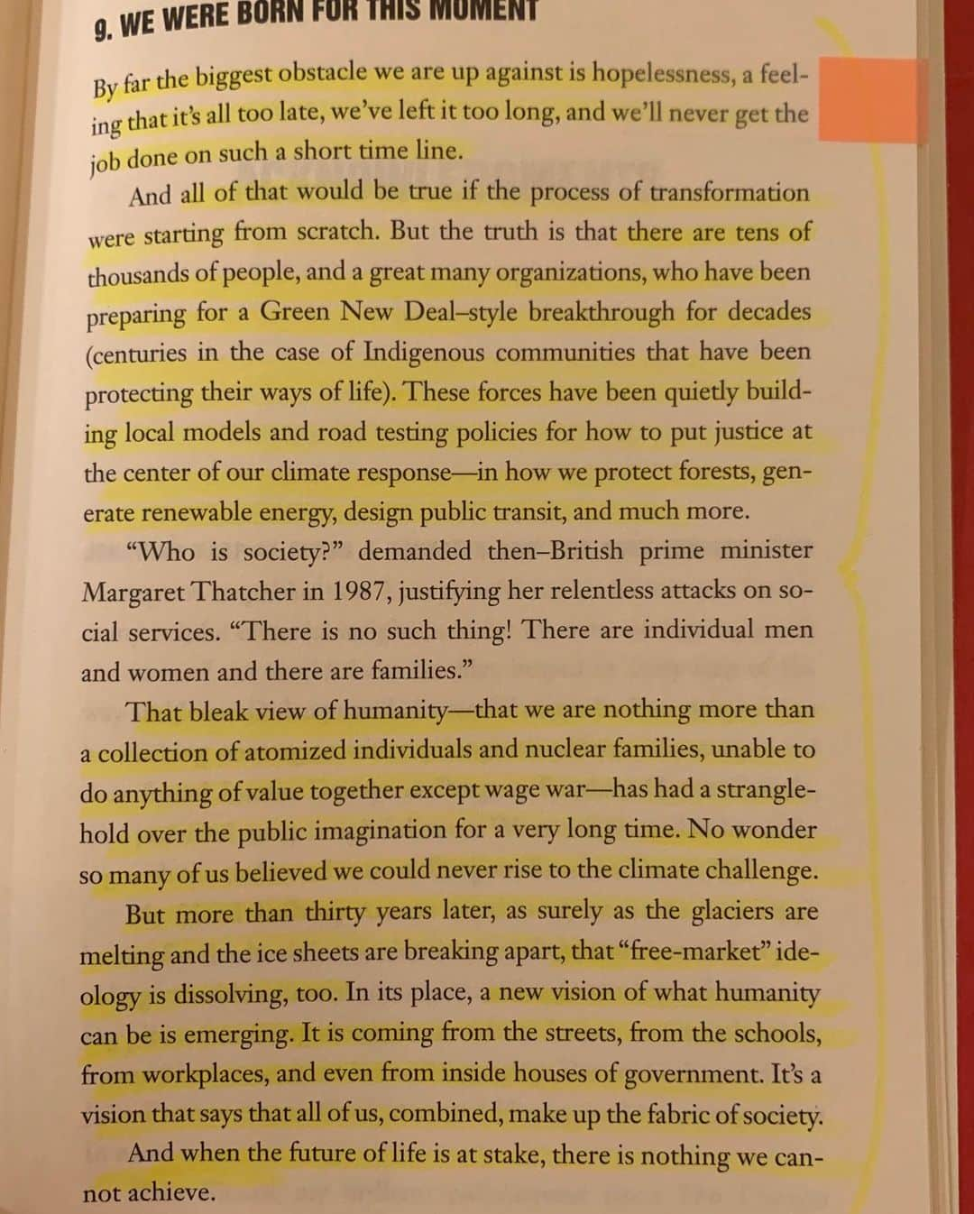 マット・マクゴリーさんのインスタグラム写真 - (マット・マクゴリーInstagram)「"On Fire: The (Burning) Case for a Green New Deal" by Naomi Klein ( @NaomiAKlein on Twitter ) # This is one of the most important books that I have ever read, and it undoubtedly lit a fire in me.  For many of us, facing the truth about climate chaos can be so overwhelming, saddening, and frustrating, to the point where we feel hopeless.  Or at the very least, unable to really sit with this truth for long enough to figure out what actions we can take that will truly have an impact.  For me, this book shifted me away from this disempowering dichotic into feelings of bold, expansive vision and possibility. # One of the most important points of the book, (that my friend @favianna1 has also been telling me about this past year) is that climate chaos is actually deeply connected to and actually the result all of the other social issues that we are up against.  The fight is not separate.  Just as with other systems of oppression, the root causes are white supremacy, colonization, patriarchy, and this fundamental ideology of domination and extraction.  Just as this country has extracted without abandon from Native Americans, African Americans, and poor and working class people of all races and genders, we have pillaged the Earth in our constant capitalist quest for more.  And the effects of climate chaos are primarily caused by the Global North (led by the U.S.) and primarily impact the Global South (which is disproportionately POC). Even in the U.S., the dirtiest industries are most often polluting poor Black and Brown neighborhoods. # This book, and specifically The Green New Deal, poses what is truly our only hope to avert the complete catastrophe that will be caused by climate chaos.  The answer is climate justice.  The recognition that those who are most affected must be centered, and that the only way to actually make significant enough change in our carbon emissions is to drastically restructure our domination and extraction economy to one that actually serves all people. And this must be done as it always has been, by building strong enough social movements to contest the powers that be. #GreenNewDeal # My Booklist: bit.ly/mcgreads (link in bio) #mcgreads」12月3日 2時46分 - mattmcgorry