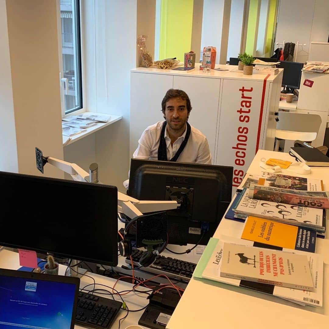 マチュー・フラミニのインスタグラム：「This past Sunday, a number of influential people involved in #sustainability were at the French newspaper @lesechos and were asked to share their vision by way of a written article. 🌍 Here is our piece regarding  the role of impact investment.☝🏽#climatechange #sport #startup」