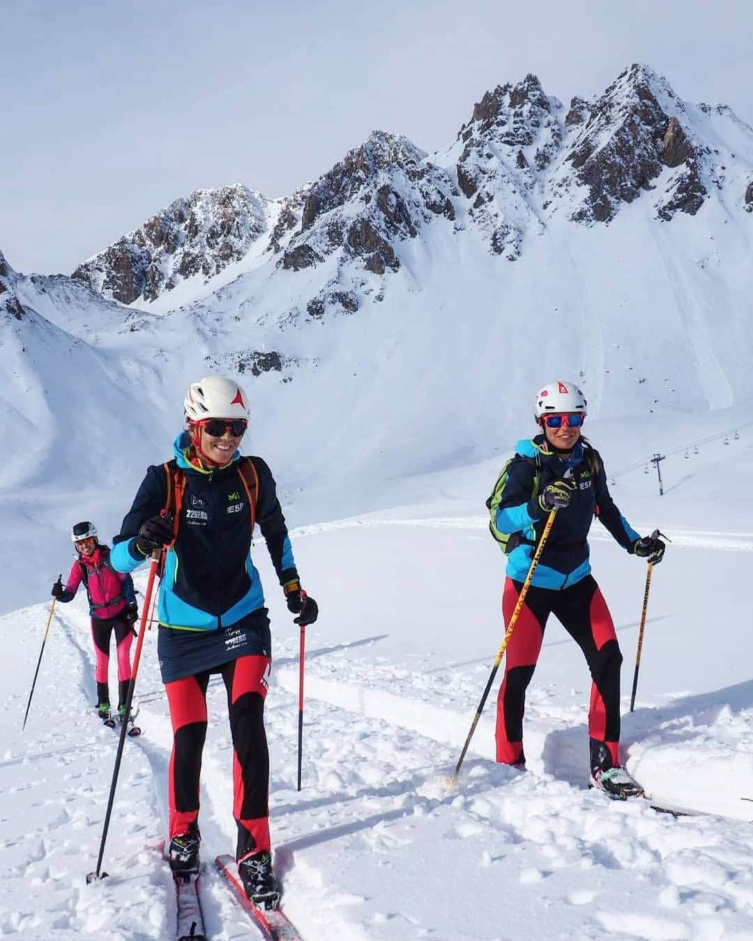 のインスタグラム：「All smiles out for the FEDME ladies as the conditions in Tignes were (and are still) perfect for ski touring lately!  #MilletRiseUp #skitouring #skiderando #skimo #mountaineering」