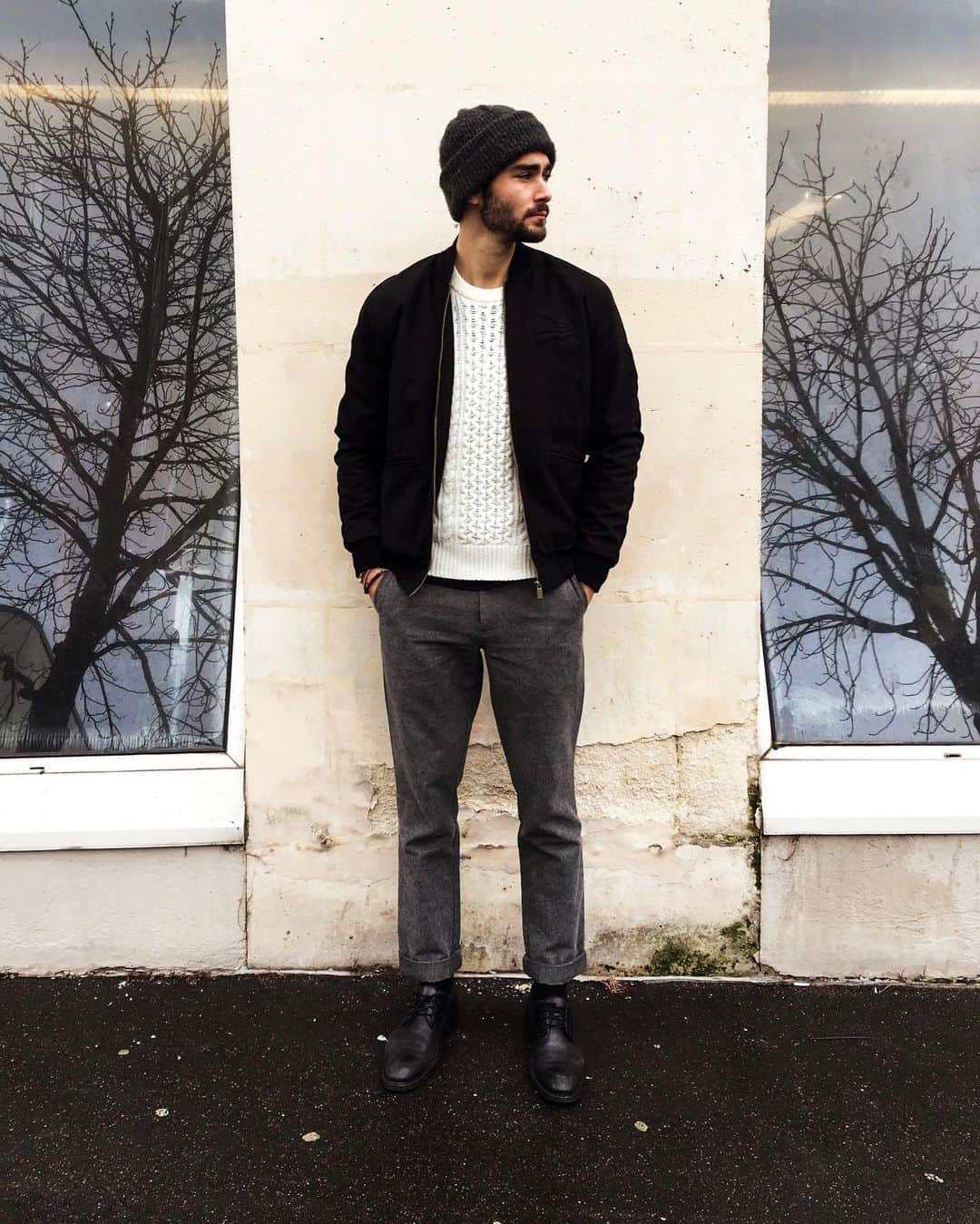 NICOLAS SIMOESのインスタグラム：「Biker look on Monday 🔥」