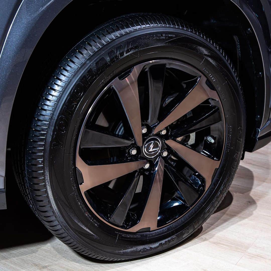 Lexus USAのインスタグラム：「With a limited run of 2,000 crossovers, the 2020 #LexusNX 300 Black Line Special Edition builds on the Premium Package with exclusive 18-inch bronze-finished wheels accented by color key over fenders and a signature black grille that is framed by a black surround and black fog lamp housing along with black exterior mirrors. Inside the NX 300 Black Line Special Edition, the bronze theme continues with exclusive ornamentation and exclusive bronze stitching on the seats, center console, door trim, floor mats and key gloves. Guests will also notice signature elements of the Black Line series, including the black headliner and additional enhanced features like the heated and ventilated front seats, a heated steering wheel, and Lexus Memory System for added comfort. What's your favorite feature?」
