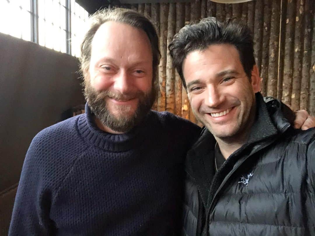 コリン・ドネルのインスタグラム：「Geeked out really hard meeting Georg “Goggi” Holm from @sigurros the other day and getting a glimpse at their (former) rehearsal space here in Reykjavik. All thanks to another wonderful friend from our #LoveOnIceland crew Jói Back. Thanks for taking a break for the chat! • • • #Iceland #georgholm #sigurros #rock #postrock #fan」