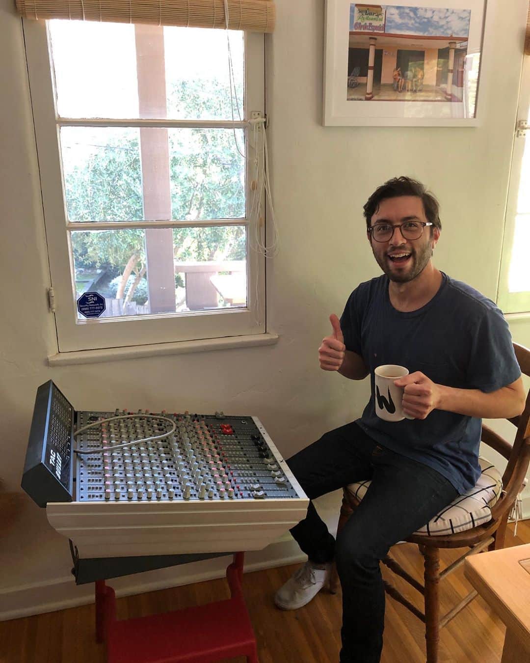 クリスティン・ウッズのインスタグラム：「Nerd got a nerd toy for nerds. (shoutout to photograph by @brandonkusher)」