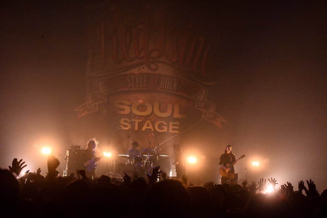 のインスタグラム：「2019.12.1 REDLINE ALL THE BEST SOUL STAGE  photo by MASANORI FUJIKAWA(@masafuji93 ) ※無断転載禁止」