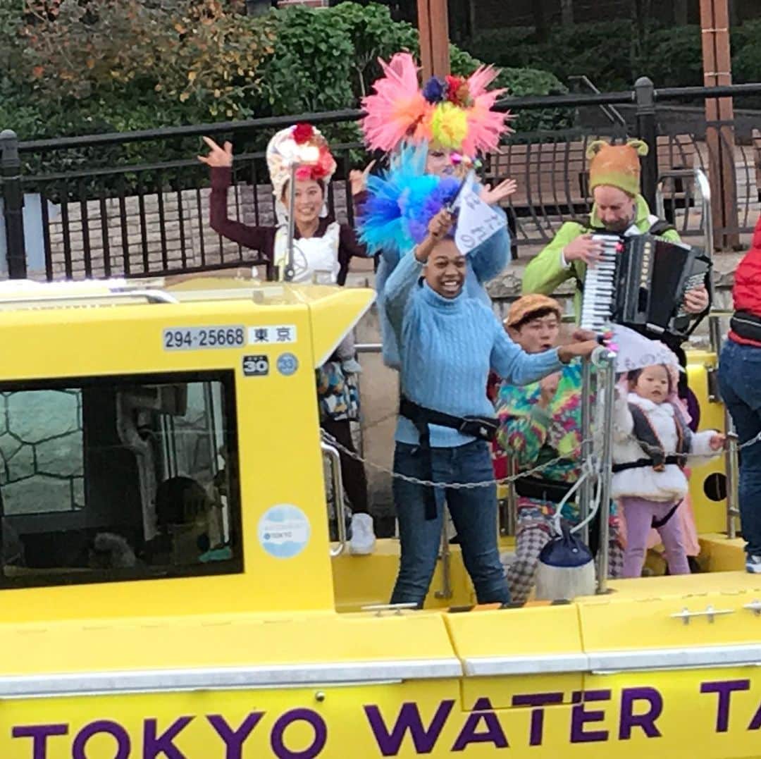 TOKYO WATER TAXIさんのインスタグラム写真 - (TOKYO WATER TAXIInstagram)「@SHIBAURA まちはだれのもの2019  #まちはだれのもの2019 #アイランダーフェス #鈴木竜一朗  #ヴィヴィアン佐藤　 #ストウミキコ  #AlanPatton  #シバウラハウス  #韓亜由美 #watertaxi #tokyo #tokyowatertaxi #港区　#田町 #canal #shiburacanalcafe」12月3日 8時28分 - tokyowatertaxi