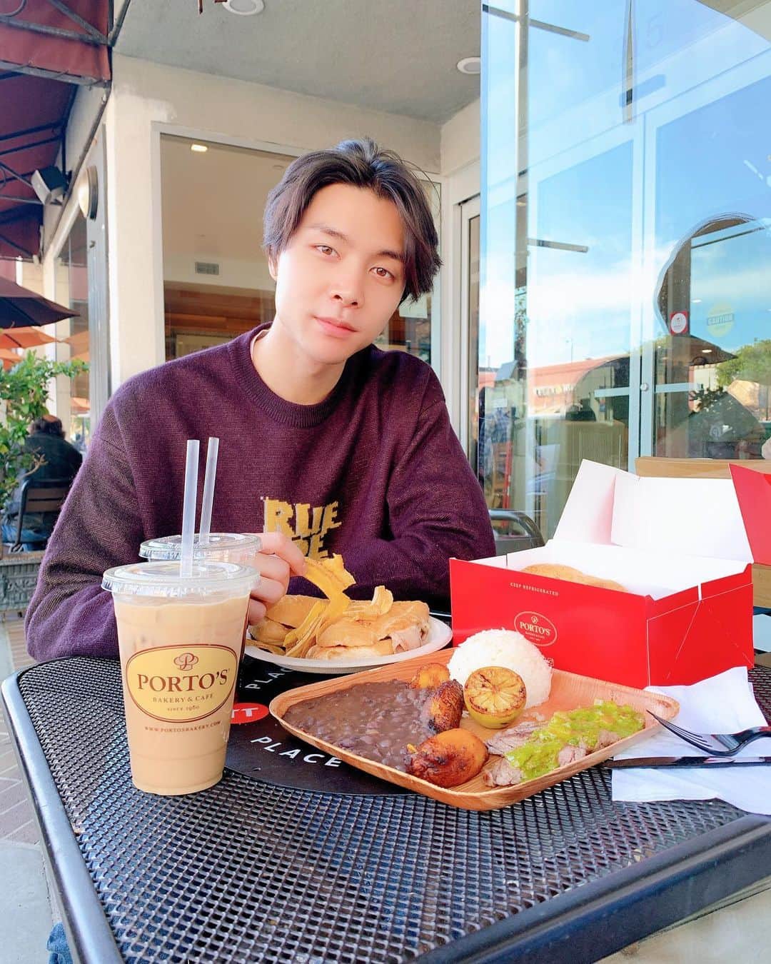 NCT 127さんのインスタグラム写真 - (NCT 127Instagram)「Afternoon lunch😋  #NCT #NCT127 #JOHNNY」12月3日 8時55分 - nct127