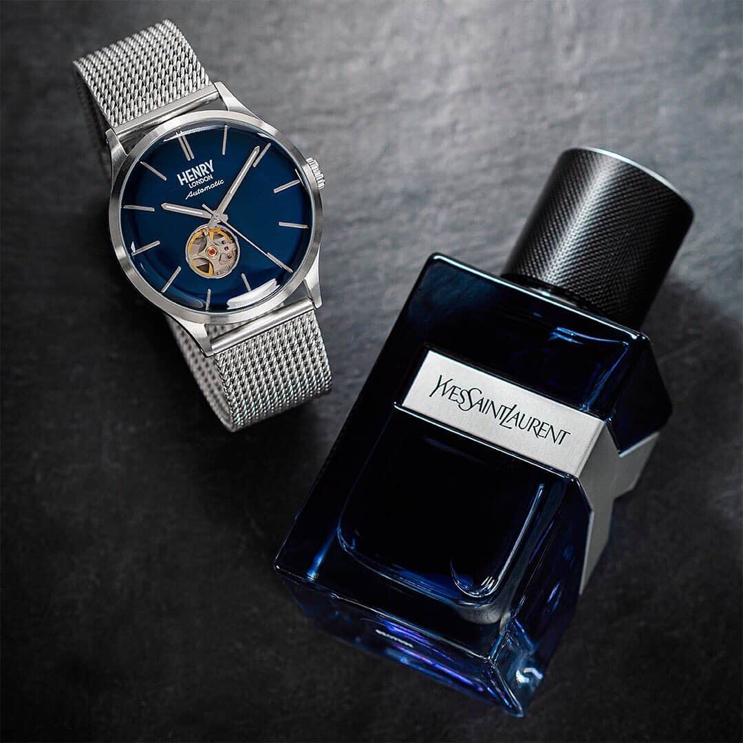 Henry London Official page of Britishさんのインスタグラム写真 - (Henry London Official page of BritishInstagram)「Escape the winter blues with our dreamy giveaway! 💙 We are excited to launch another competition with @fragrancedirect to bring you the perfect blue duo! One lucky winner will receive the YSL Y Live Men’s fragrance from @Fragrancedirect and our best selling silver and blue Heritage Automatic watch with complimentary engraving!  You know the rules… Like this post. Follow @henrywatches and @fragrancedirect Tag a friend in the comments – Each comment is one entry. For an extra 5 entries, post one of these pics on your stories, don’t forget to tag @henrywatches @fragrancedirect so we can keep track!  Winner will be picked at random on 9th December 2019 – Get tagging & good luck! . . . #comp #competition #win #goodies #feelinglucky #silverwatch #bluewatch #watchmaker #watchaddict #blueduo #indulge #automatic #mensfragrance #treat #treatyourself #entercompetition #enternow #giveaway #mensgiveaway #automaticwatch #menswatch #winterblues #escapewinter #blue #blueface #winteriscoming」12月3日 19時30分 - henrywatches
