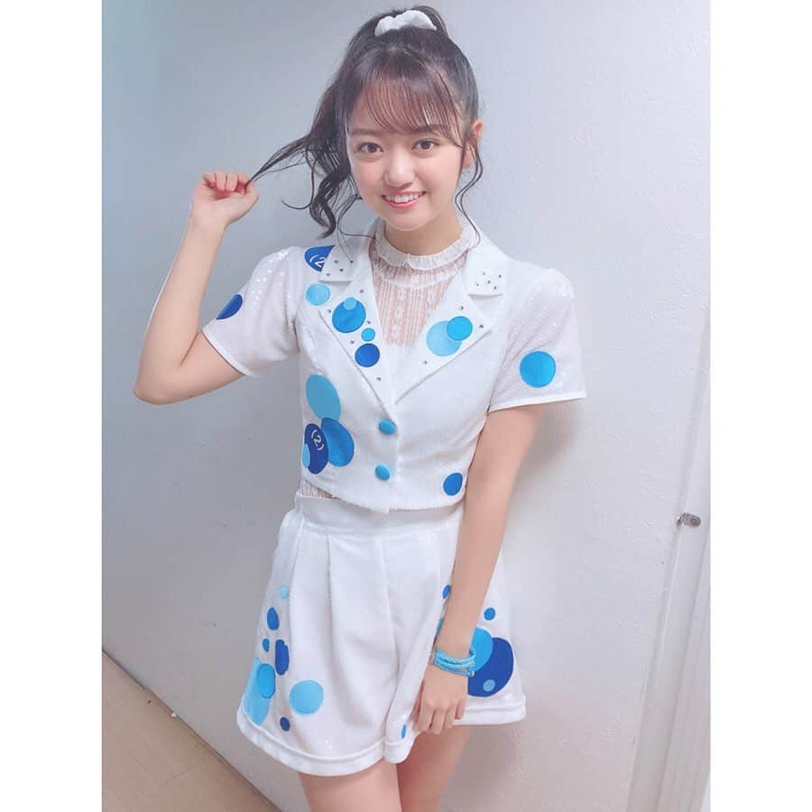 吉川茉優さんのインスタグラム写真 - (吉川茉優Instagram)「新衣装で初のショートパンツなの〜！mayu.♡ ＊ ＊ ＊ #新衣装 #衣装 #アイドル #アイドル衣装 #カルピス #みたい #idol #パンツ #レア #新曲 #大森靖子 #さん #楽曲提供 #冬 #winter #instagood #instalike」12月3日 11時37分 - mayu_yoshikawa_uug2ki