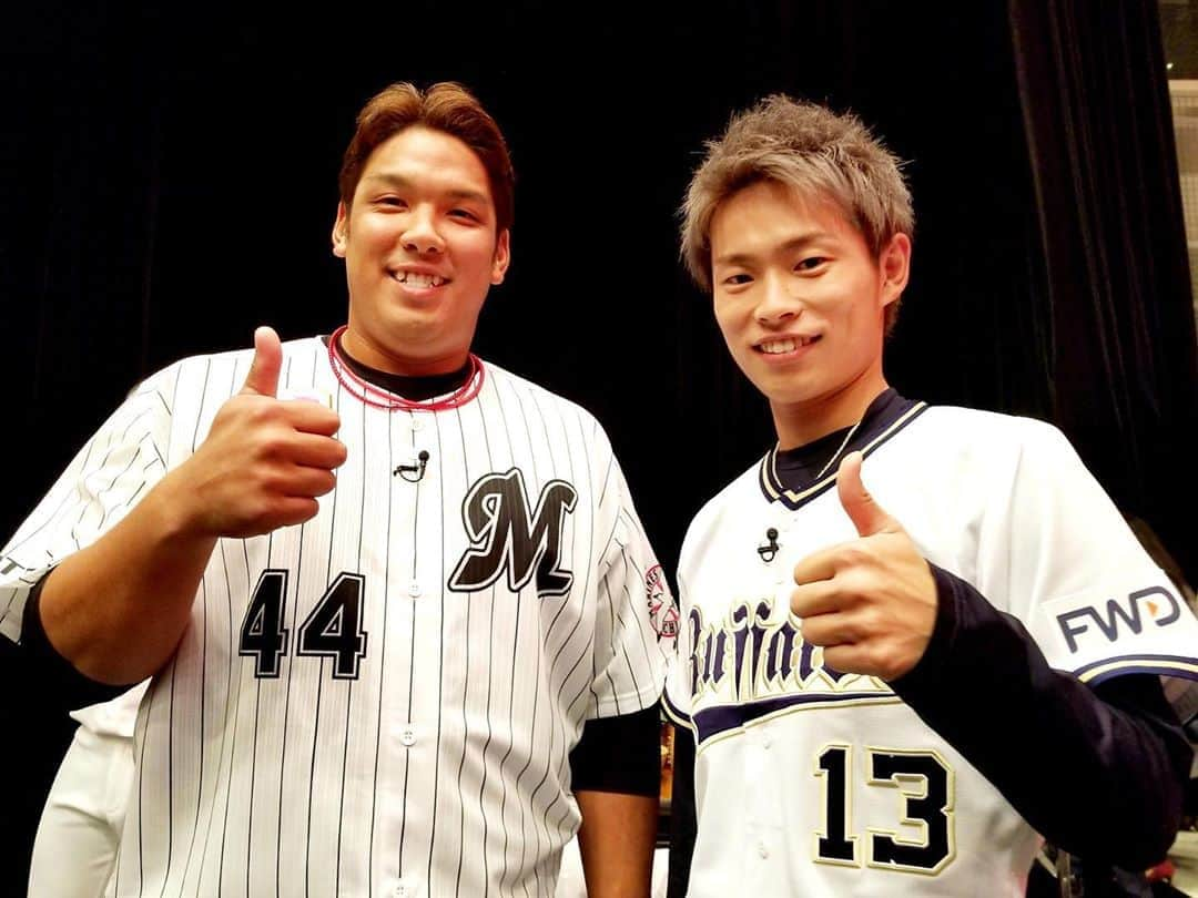 オリックス・バファローズさんのインスタグラム写真 - (オリックス・バファローズInstagram)「#山岡泰輔 #井上晴哉 選手 #千葉ロッテマリーンズ #広島県人会 #ジョブチューン #12月28日放送予定 #Bs2019 #buffaloes #baseball #ORIX #プロ野球」12月3日 11時47分 - orix_buffaloes