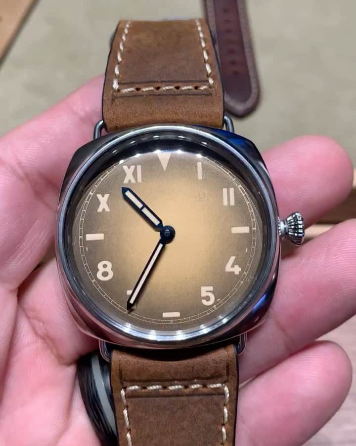 パネライのインスタグラム：「I love a good Cali dial into a #Panerai. Not sure how I feel about this version yet.  The blue hands are always a winner in my book. But what do you think of the #Panerai #PAM931 47mm Radiomir. Priced at 8,700 USD #paneraicentral」