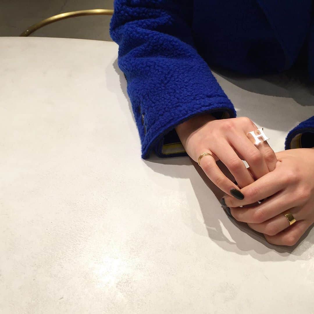 H BEAUTY&YOUTHさんのインスタグラム写真 - (H BEAUTY&YOUTHInstagram)「＜THE LETTERING＞ silver ring ¥68,000-(+tax)  #thelettering #H_beautyandyouth @h_beautyandyouth  #BEAUTYANDYOUTH #Unitedarrows」12月3日 14時21分 - h_beautyandyouth