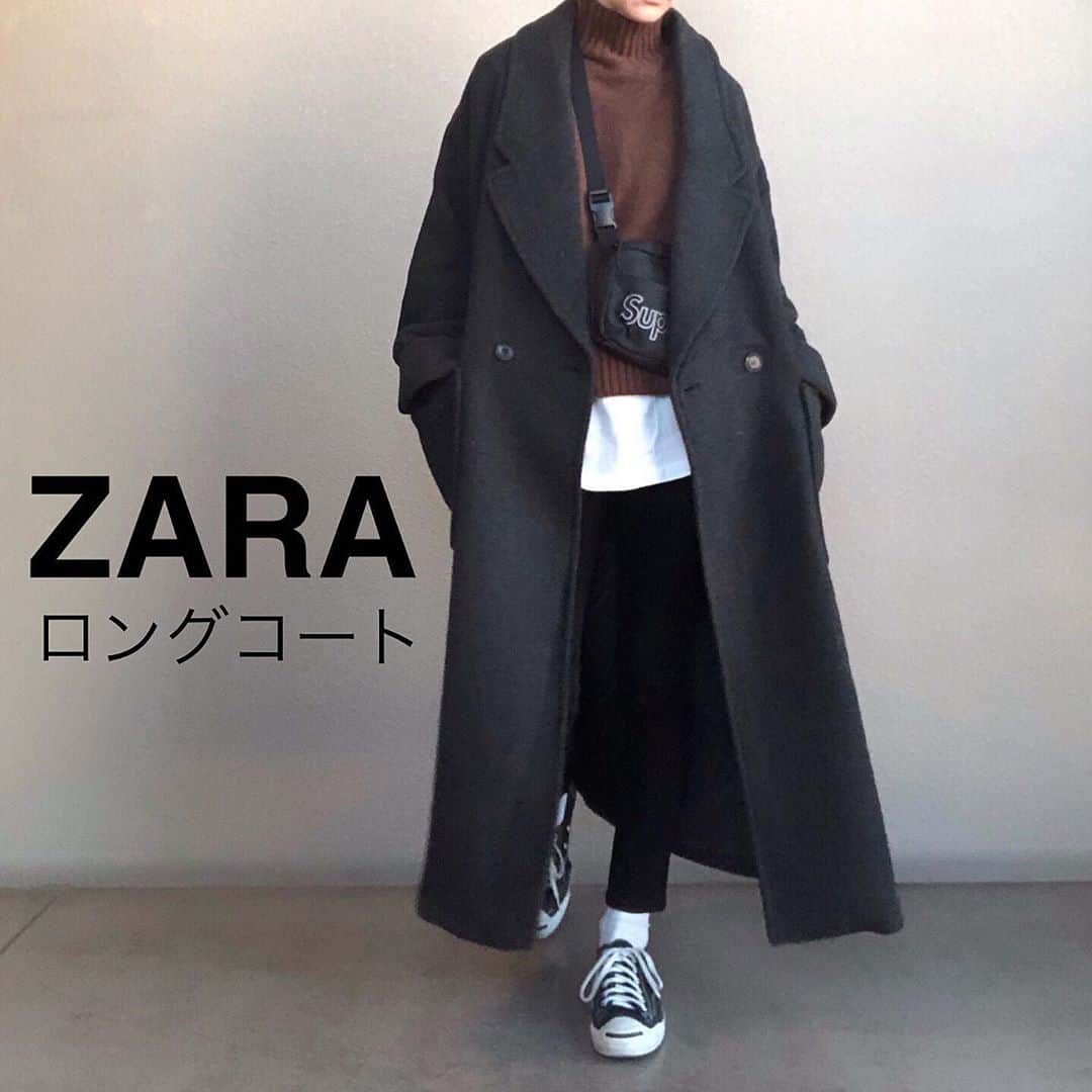 のインスタグラム：「* 前に購入報告してたZARAのコート (覚えてる？笑) 寒っくて出番来ましたー！ 超ロングでカッコイイ👍✨ 厚手のロングコートって ちょっとイカつく見えたりする事あるんやけど これは大きな襟が肩幅を細く華奢に見せてくれる！ そこが惚れたPOINTです🖤 ・ ・ #コート #コートコーデ #スキニーコーデ #スキニー #gu #guコーデ #ロングコート #ショートカット女子 #高身長コーデ #高身長女子 #カジュアルコーデ  #大人カジュアル #オーバーサイズ #冬コーデ #シンプルコーデ #スニーカー女子 #タートルネック #タートルネックニット #zara #zarawomen #zaraコーデ #プチプラコーデ #プチプラ」