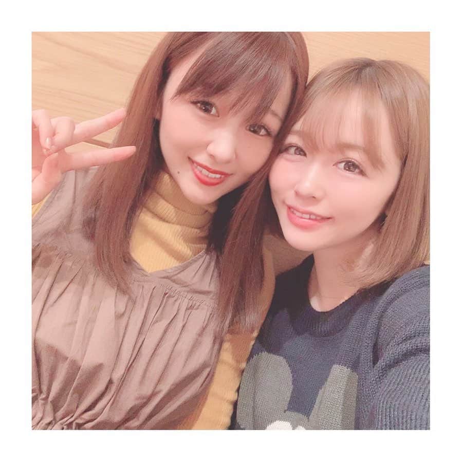 相田瑠菜さんのインスタグラム写真 - (相田瑠菜Instagram)「のな♥️*°﻿ 藍菜のリセットボタンを押してくれる存在♡﻿ のなに会うとリフレッシュ？癒されて﻿ 元通りの藍菜に戻る(•᎑•)👌💕﻿ 凄い存在なのぉ🐰✨!!好きぃー♡♡﻿ ﻿ かわい子ちゃんシリーズでした👏❤️﻿ ※私はノーメイクで行きました🙇‍♂️ ﻿ #ランチ #朝活 #女子会 #新宿 #朝からガッツリ  #友達 #親友 #心友 #信用 #信頼 #大好きな人  #japanesegirl #japanesefood  #followｍe #followforfollowback  #liked #likeforlikes #likeforfollow  #happytime #smile #goodmorning  #bestfriend #shinjuku #smile」12月3日 15時25分 - _aina_official