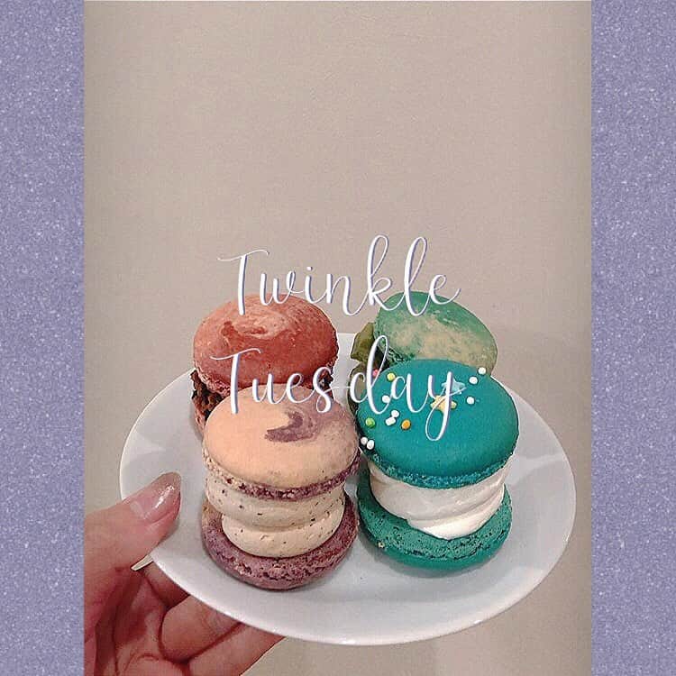 「SNOW」顔認識カメラアプリのグルメインスタ