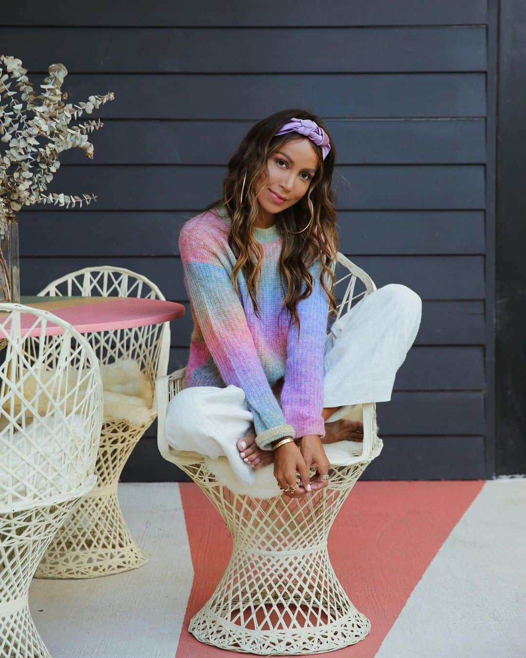 ジュリー・サリニャーナさんのインスタグラム写真 - (ジュリー・サリニャーナInstagram)「Mood. 🌈💕✨」12月3日 16時23分 - sincerelyjules