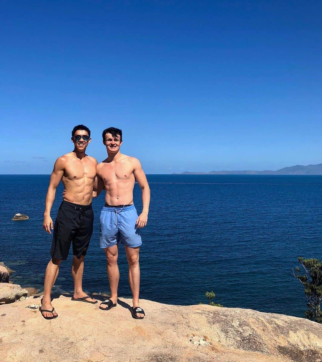 ジェイク・ドランのインスタグラム：「Had a weekend off training so took Chenny on his first Maggie trip 🤩 #wholesome」