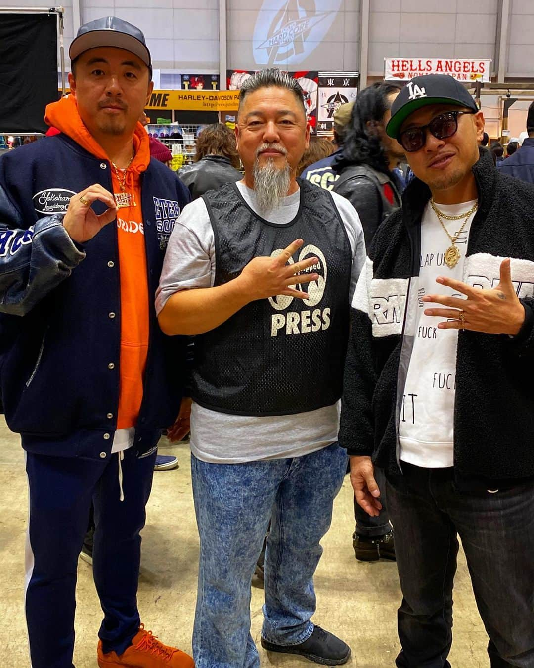 Kayzabroさんのインスタグラム写真 - (KayzabroInstagram)「SCCの翌日はホットロッドカスタムショーへ #homies #homiescc #lowrider #yokohamahotrodcustomshow2019」12月3日 17時40分 - kayzabro_ds455